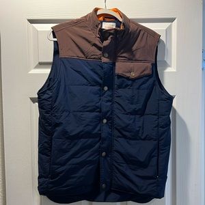 Tecovas mens medium puffer vest